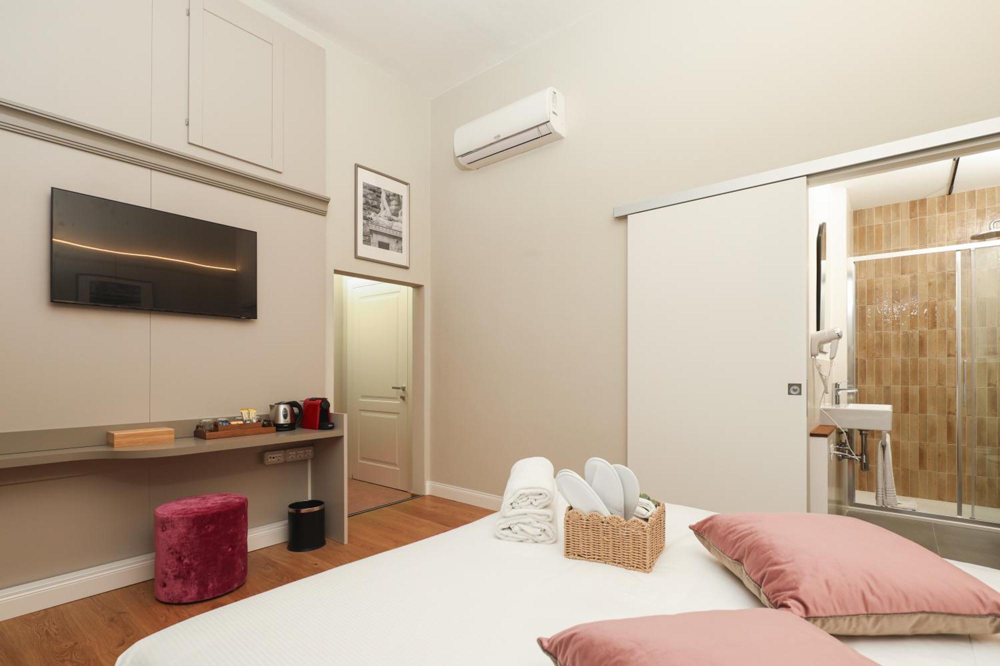 N7 Rooms Florenz Exterior foto