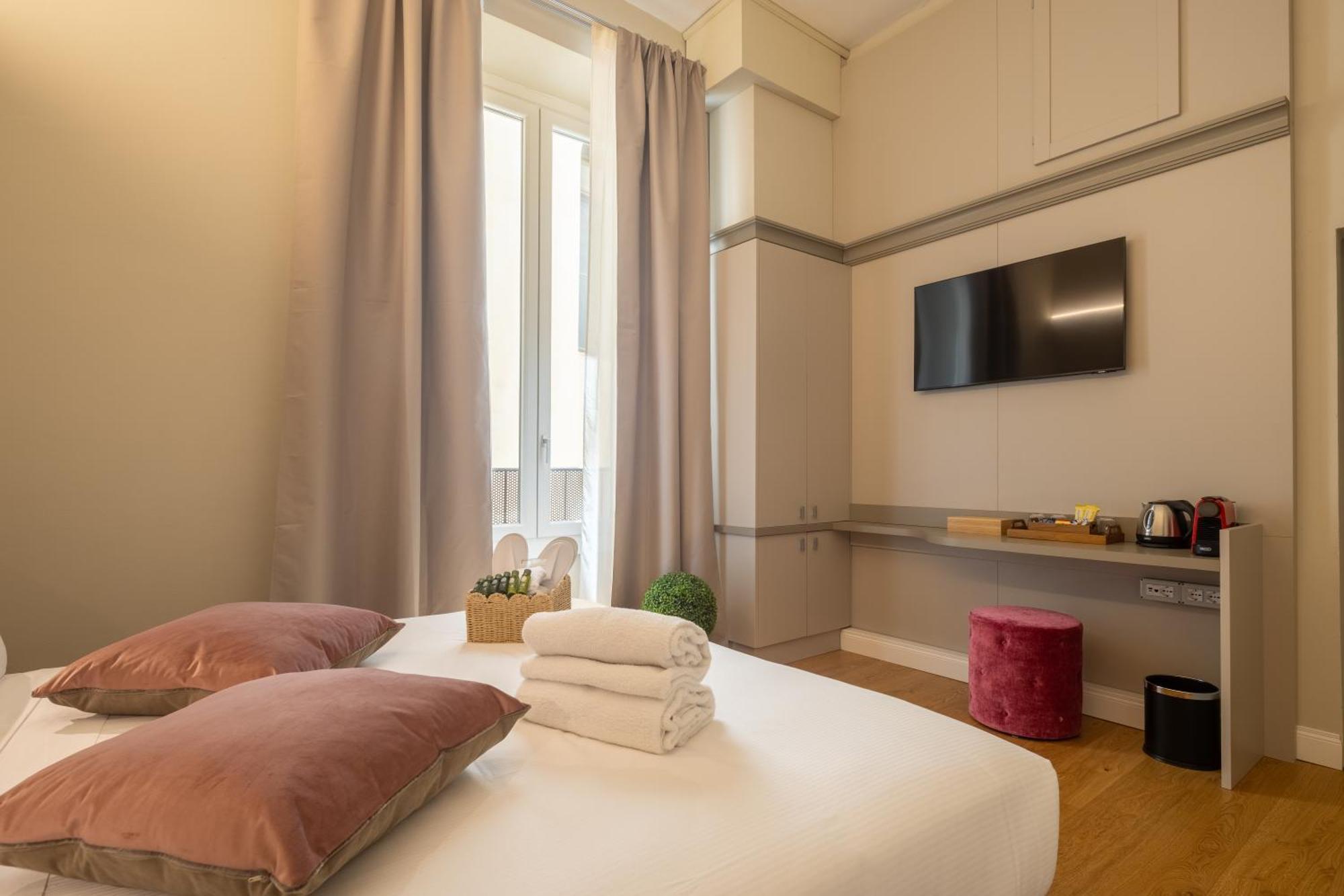 N7 Rooms Florenz Exterior foto